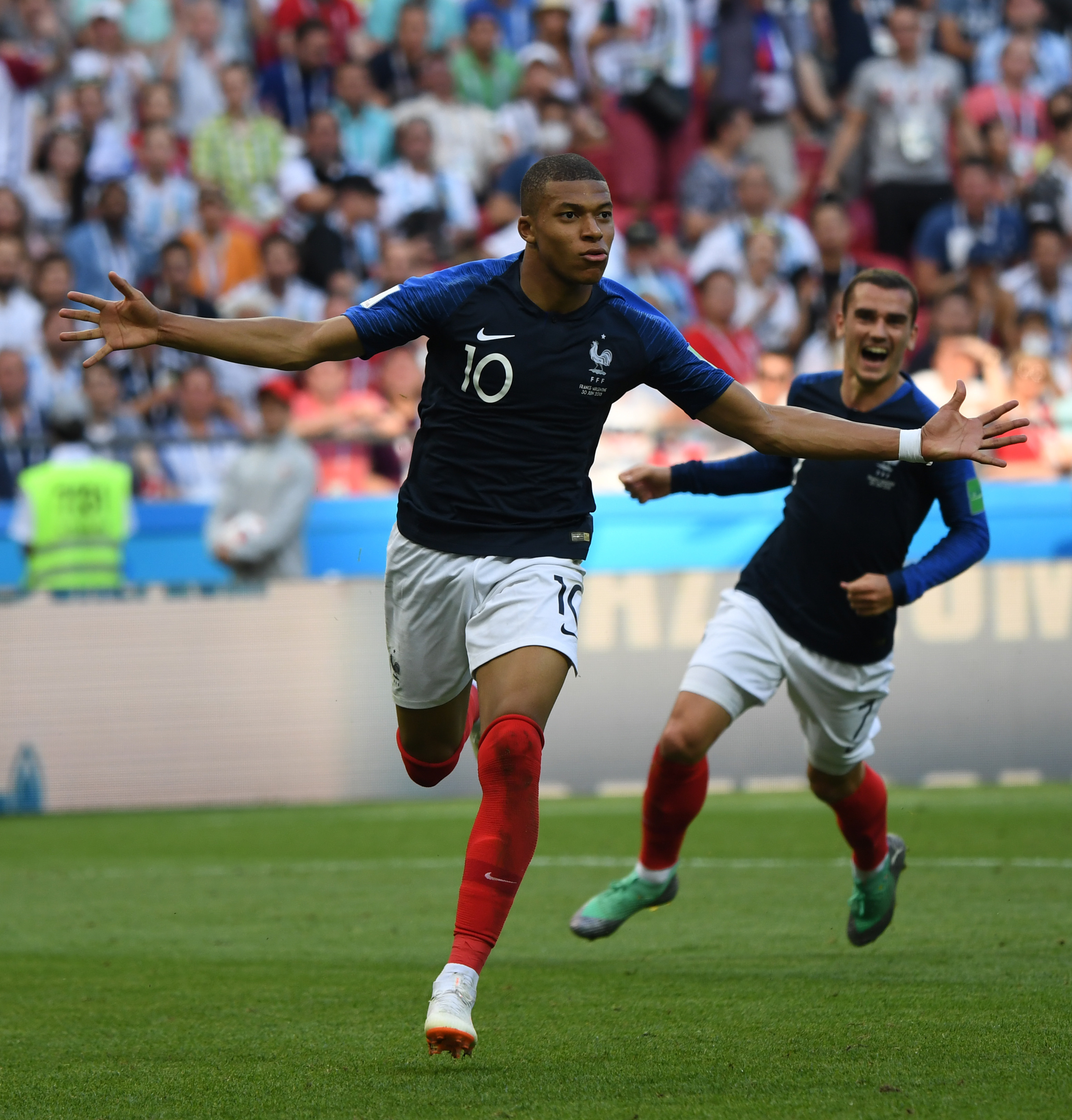 5连胜遭终结！加图索遭遇担任意大利队主帅后首败（五连胜被终结 加图索执掌意大利后首尝败绩）