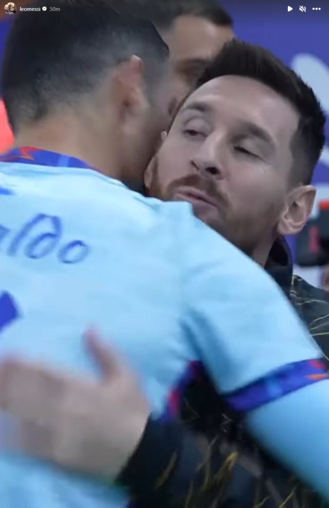 尤文官方：鲁加尼右腿内侧腓肠肌中度损伤；据悉将缺席6周（尤文通报：鲁加尼右腿内侧腓肠肌中度受损，预计休战6周）