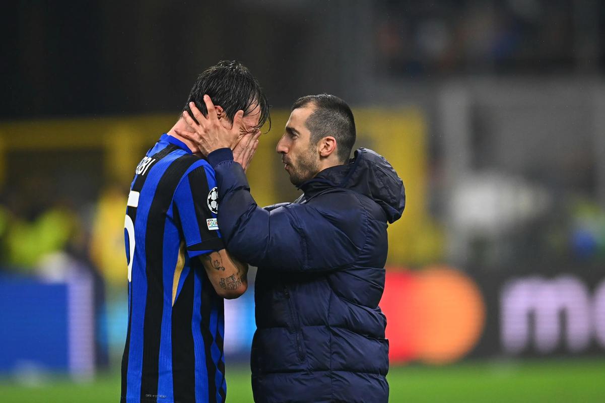 莱奥一剑封喉，AC米兰1-0复仇拉齐奥，登顶意甲积分榜坐山观虎斗