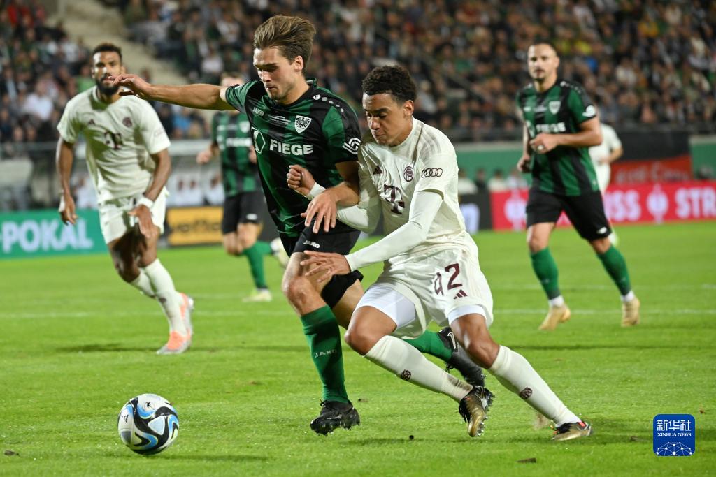 索扎将吹罚生涯第三场米兰德比，曾执法23-24赛季国米5-1米兰