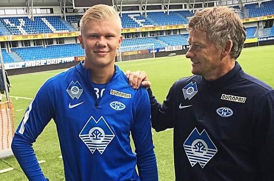 科贝：在阿劳霍遭遇心理问题后，孔德告诉弗里克他愿意踢中卫