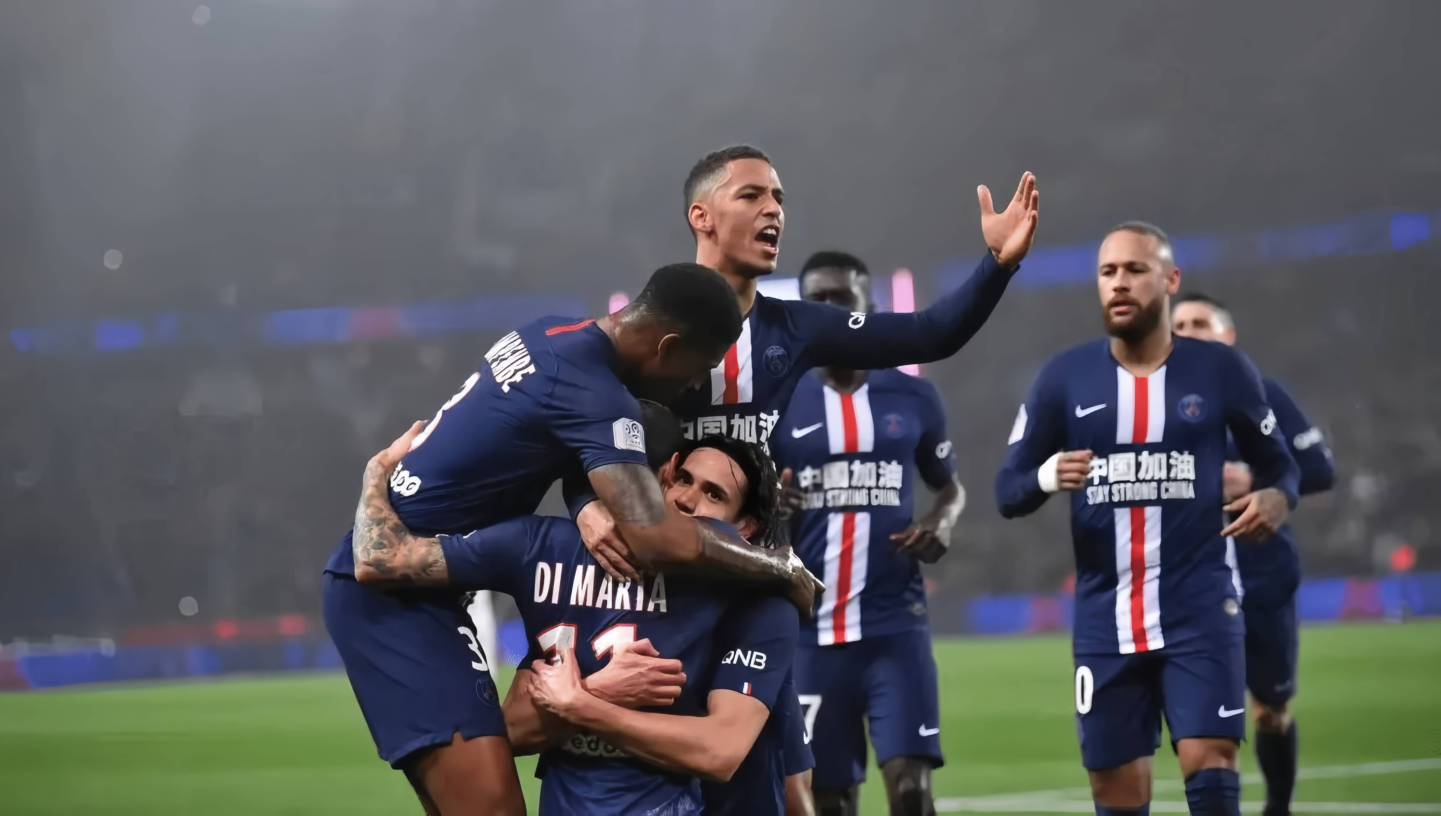 法兰克福主帅：因头球输比赛令人懊恼，遗憾上半场没进第二球